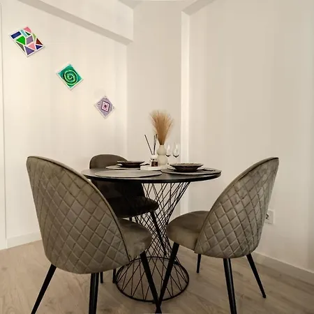 Blvd Ivory Pipera Ap 9b7 * Bucarest