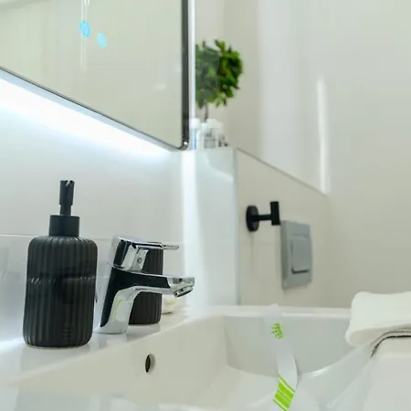 Elegant By Blvd - Comfort & Style Apartment Bukarest